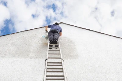 Peinture extérieure à Herzeele — façades et ravalement